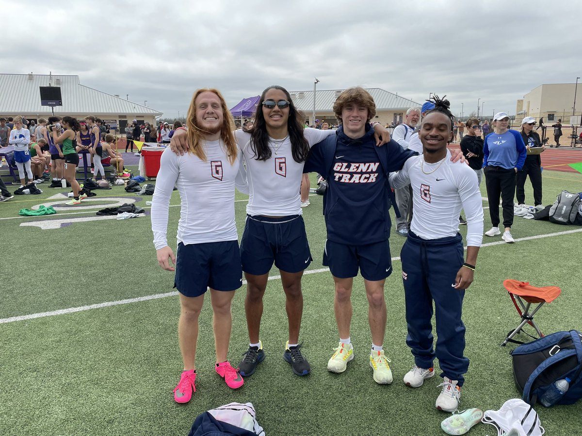 1st in the 4x100m season best 43.00