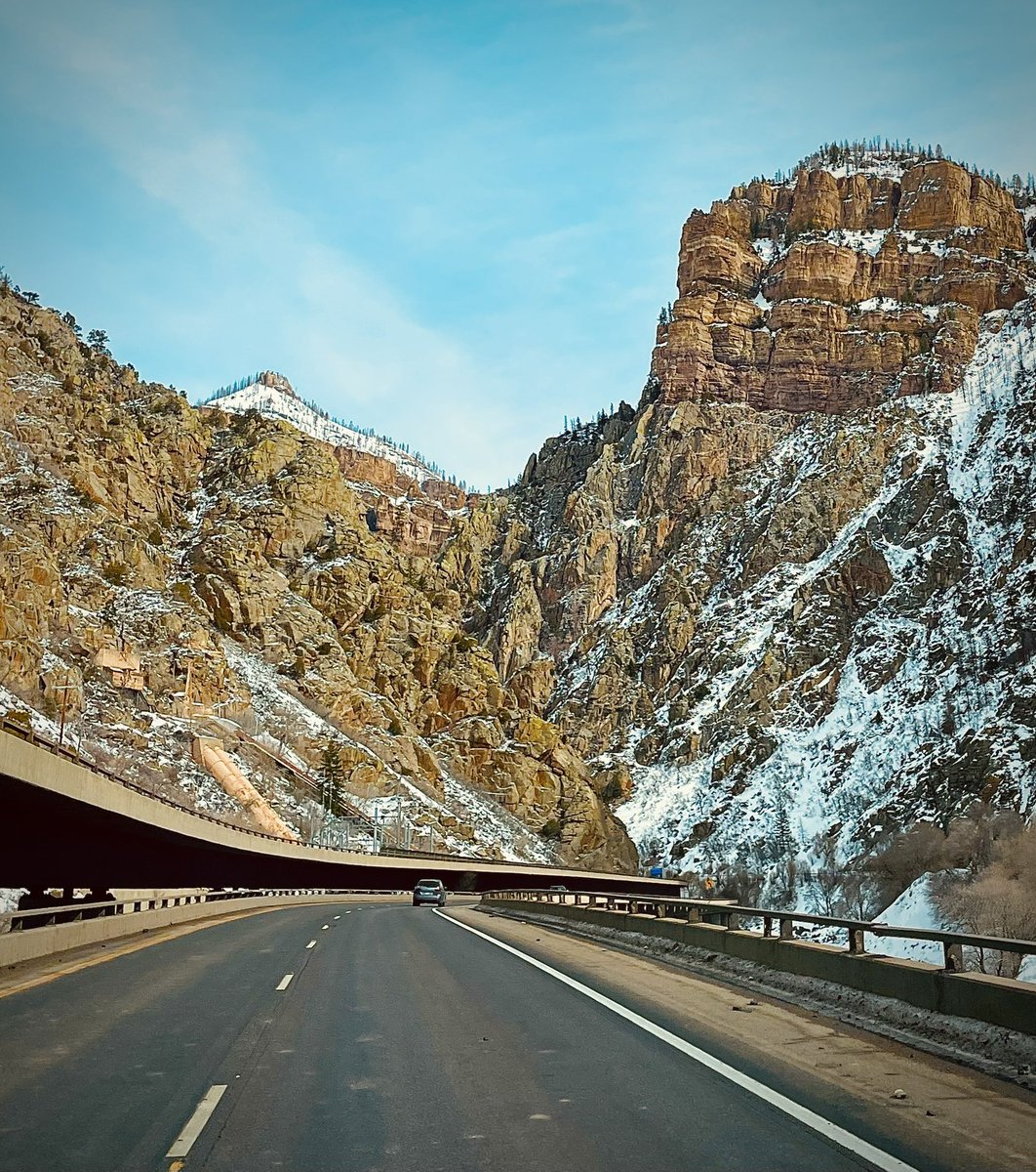 All downhill from here. Ft. Collins @washingtonsfoco finishes the Colorado leg TONIGHT then it’s off to the Southland! Tour at MartinSexton.com