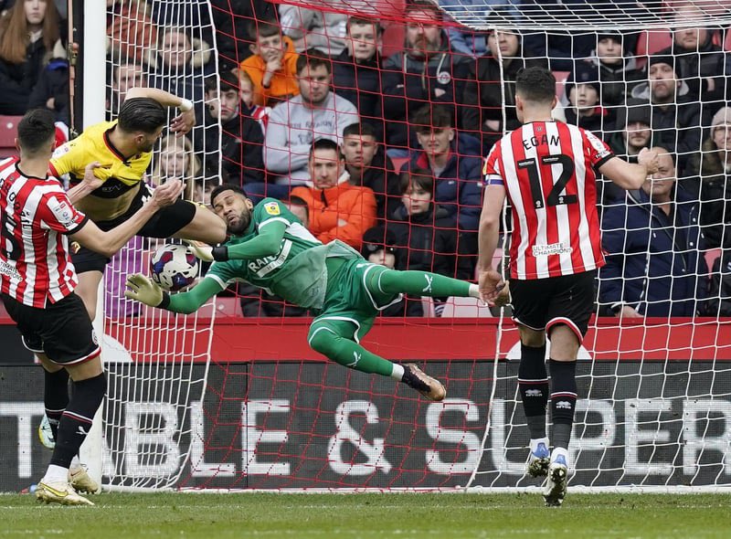 wes_foderingham's tweet photo. You’ve got to die for 3 points https://t.co/niOtGImpgb