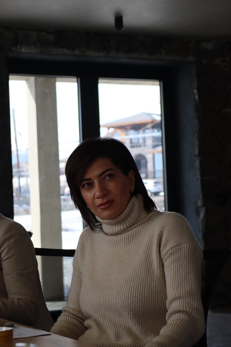 Hayrapetyan_M's tweet photo. ➡️Today in the village of Tsaghkunk, an external session of the Board of Trustees of #MyStepFoundation took place.
🚩During the session, I summarized the activities of the foundation in 2022, referring to 4 programs, registered successes and achievements. https://t.co/SljJNlbtX9