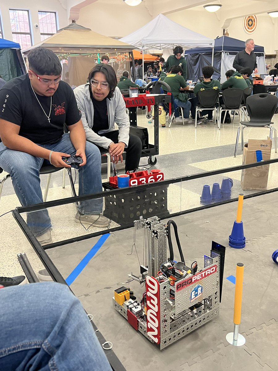 SamuraiRobotics's tweet image. Practicing for match 4/5!!! #bts #megamind #jk #v #rm #jhope #yoongi #wwh #jimin