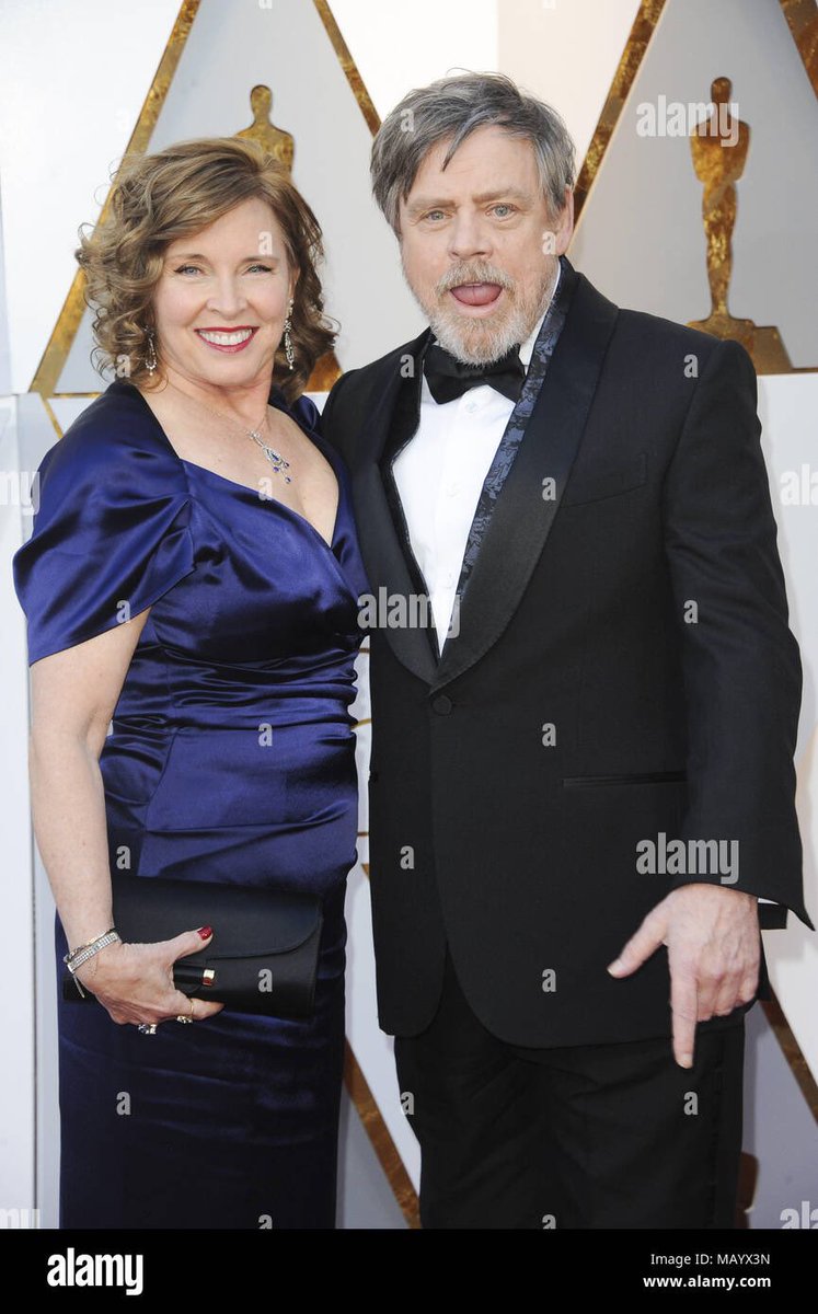 SiennsMHPage's tweet photo. #TheDailyHamill 1983: #SweetheartSaturday daily @MarkHamill. ๐๐๐๐๐๐๐ On an unrelated note: I want a personal assistant. I can't afford one, but I really, really do want one. #PaperworkSucks https://t.co/MYI3H51sIs
