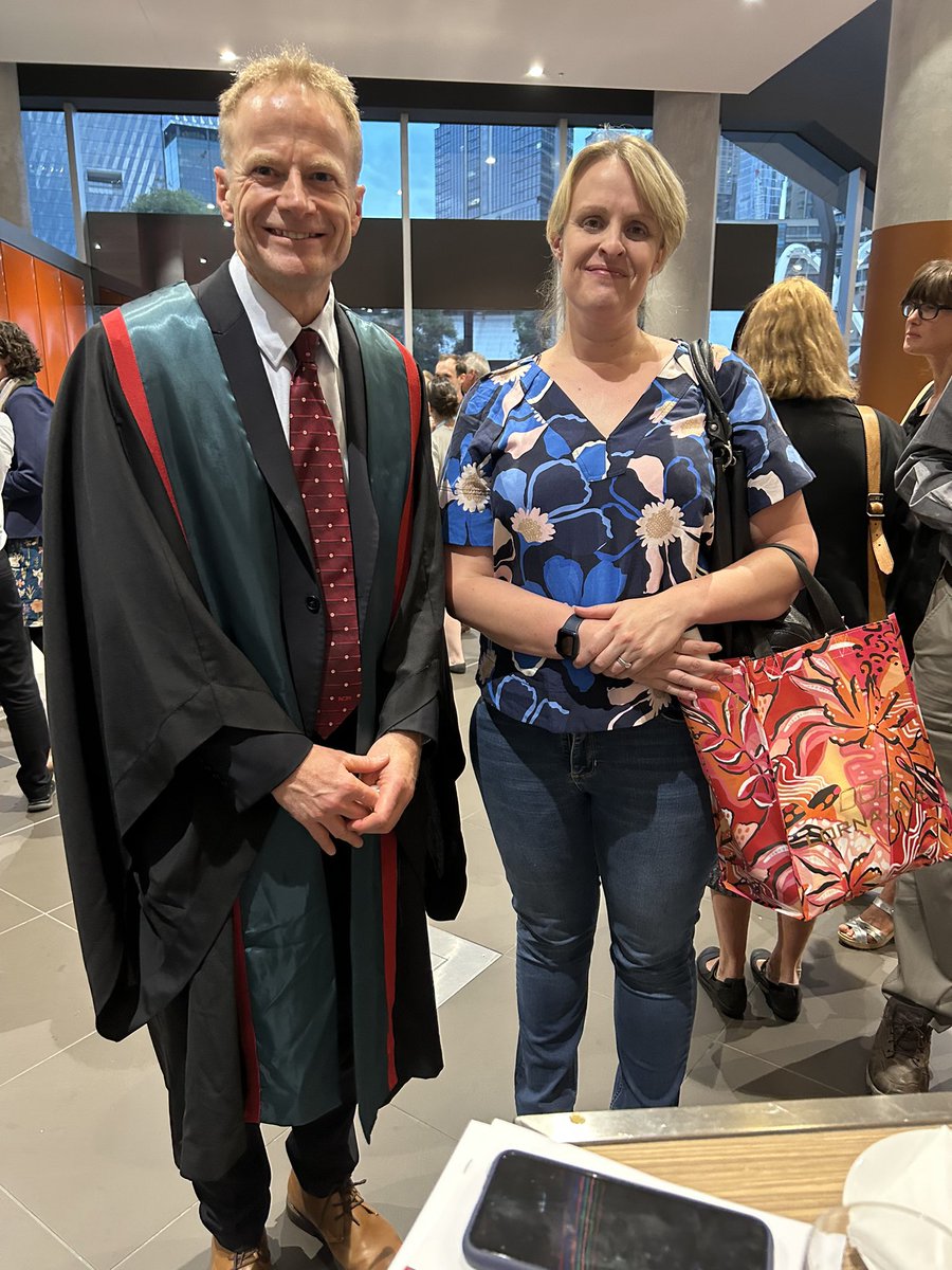 AmandaIreland1's tweet image. So great to graduate in person this time at #PathUpdate2023 and meet the other #dermpath diploma recipients in person! Also great to meet many who inspired and helped me along the way @ProfRScolyerMIA @EducationKathyr