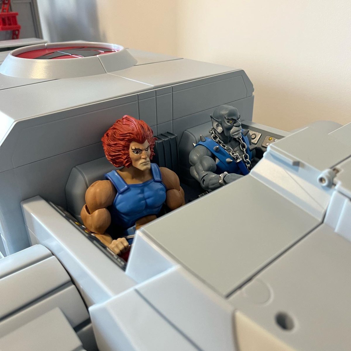 M. J. Sullivan🕹️👾📚 tweet media