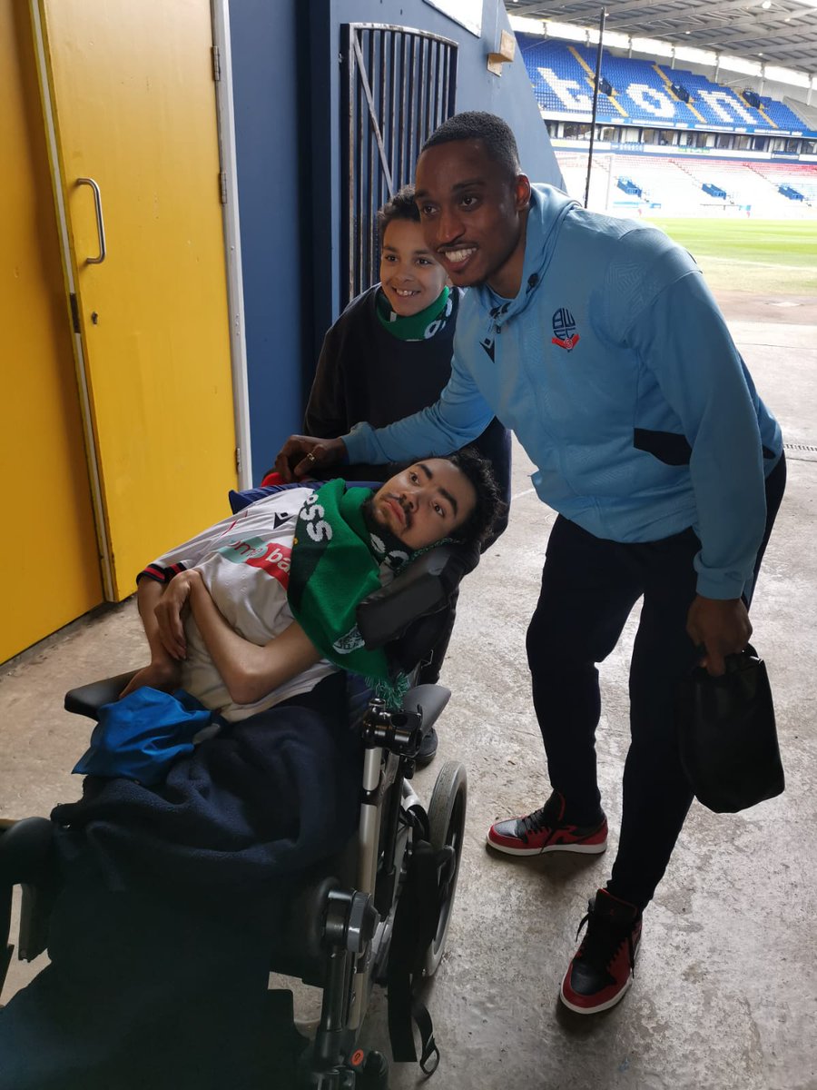 Steve Evans tweet media