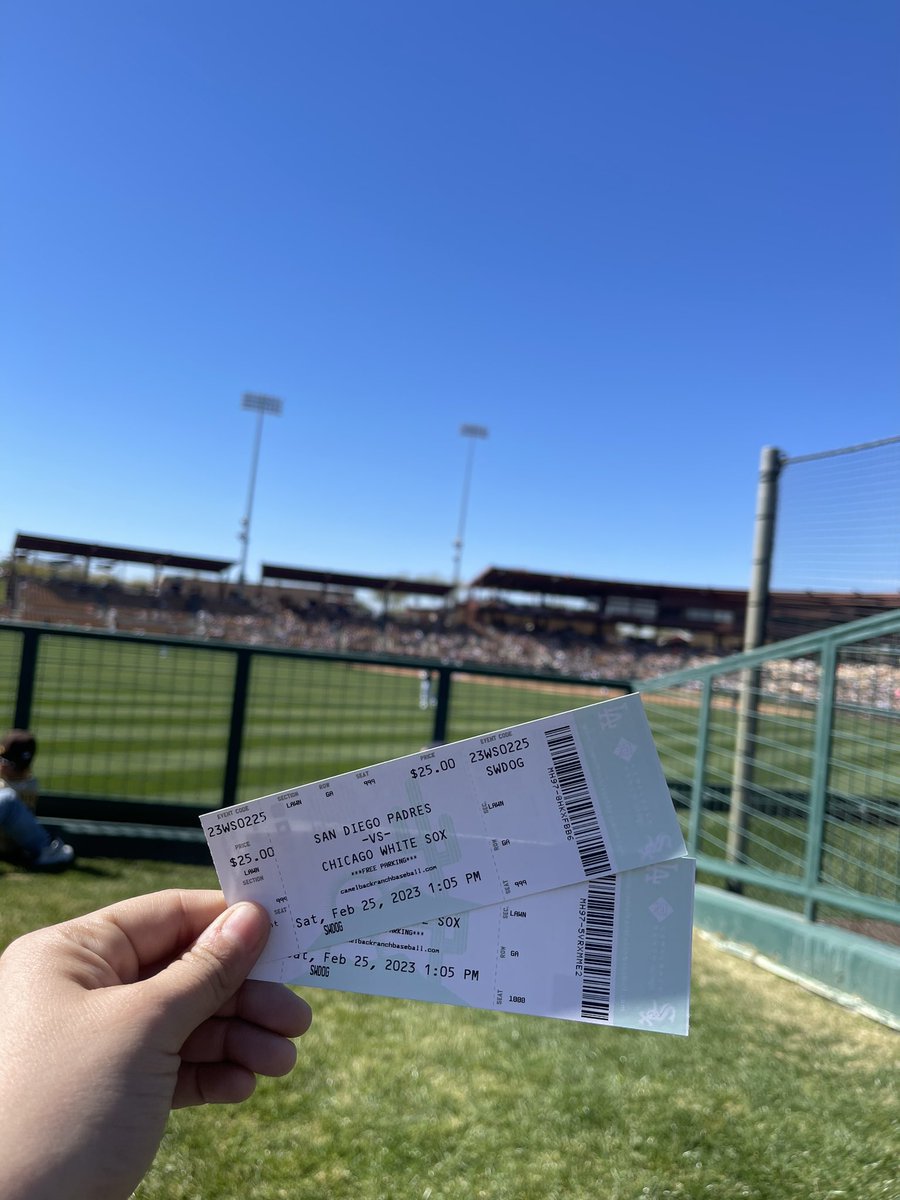 Beautiful day for a baseball game 🤎💛 #PadresST