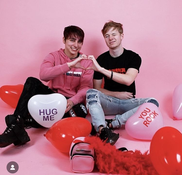 Less than 24 HOURS before we see them again !! I can't wait!!! It's gonna be SO good!  <a href="/SamandColby/">Sam and Colby</a> <a href="/SamGolbach/">Sam</a> <a href="/ColbyBrock/">Colby</a>