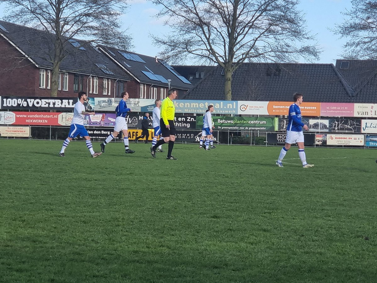 Verslag <a href="/dfsopheusden/">sv DFS Voetbal</a> - <a href="/SC_Valburg/">SC Valburg</a> m.facebook.com/story.php?stor…