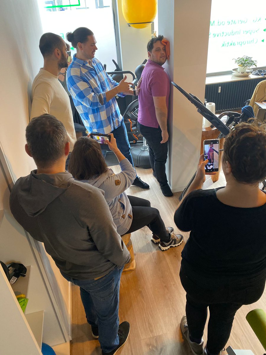 ETAMED_Hannover's tweet photo. ETAMED HANNOVER TEAM Training weekend: Upper and lower extremity, jaw and head #FASCIALDISTORTIONMODEL #PHYSIOTHERAPIE #Hannover https://t.co/NwMDszdM1G