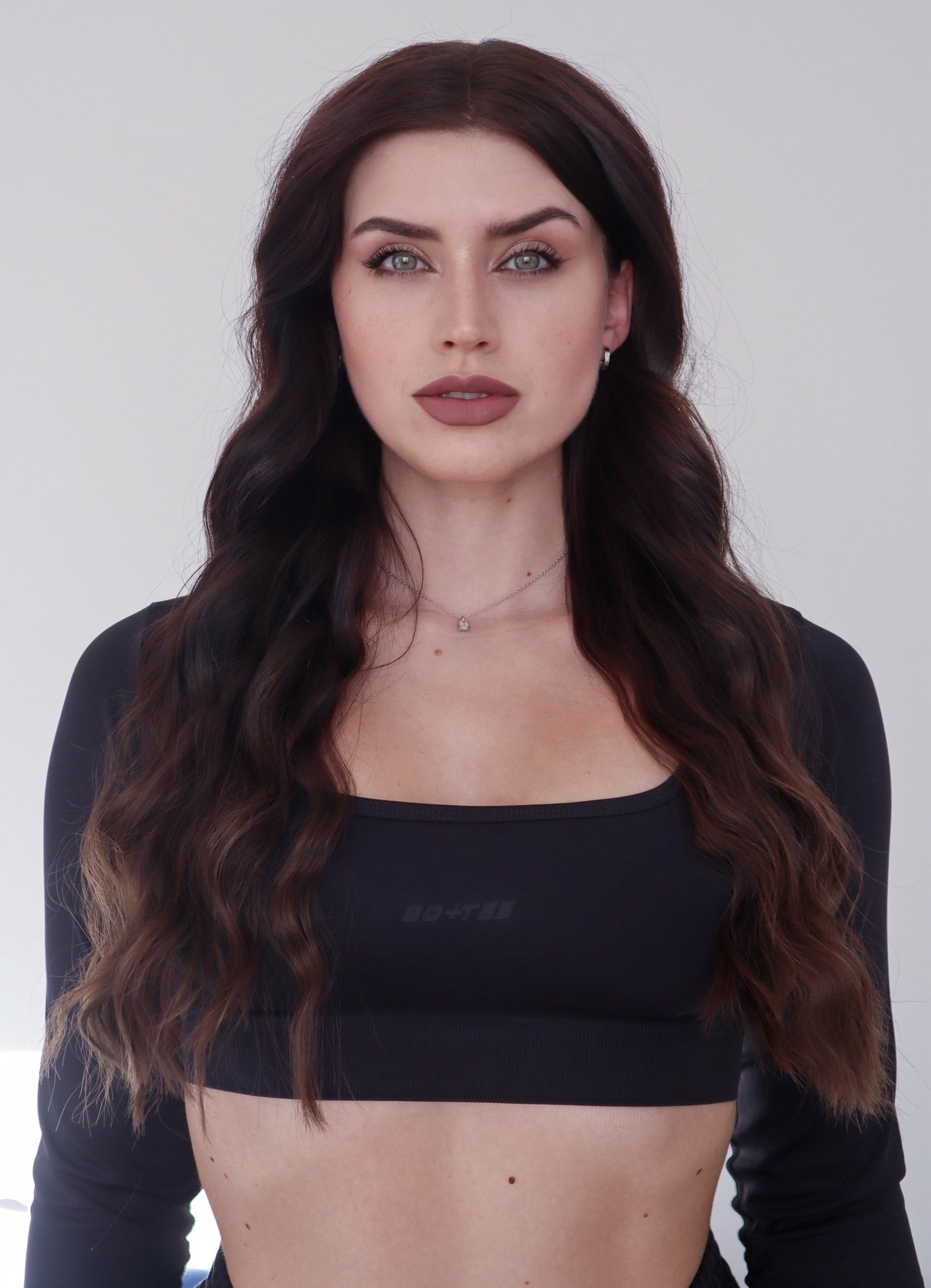 TW Pornstars - Adeline Frost . Twitter. Headshot for my new passport 📷