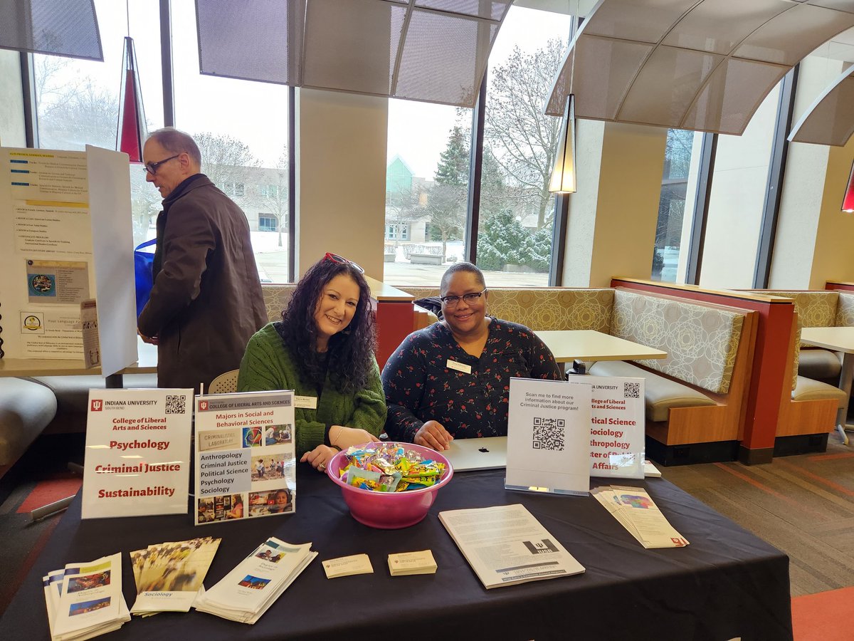 Dr. Stacie Merken/ Dr. M. CRIM tweet media