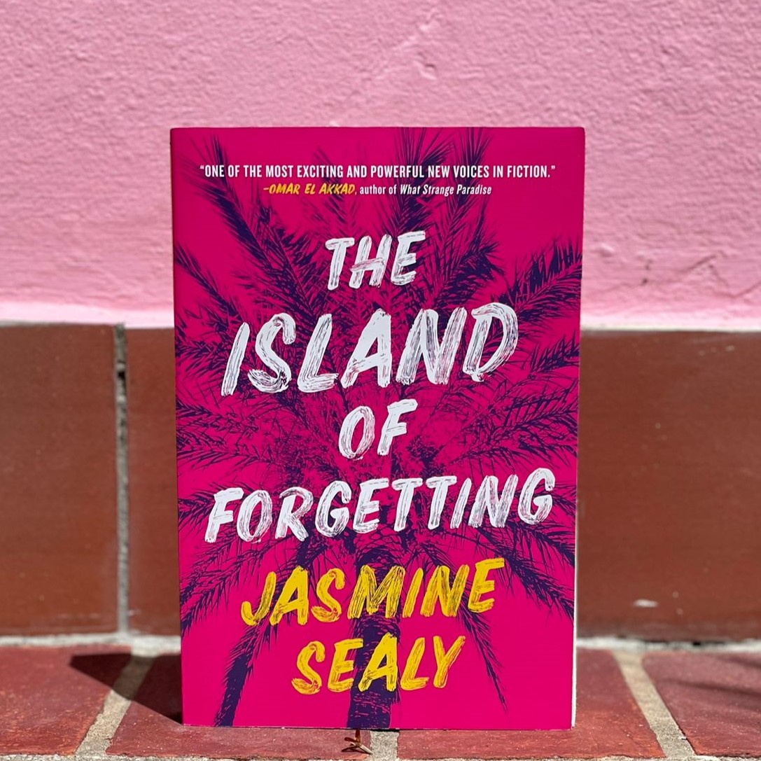 paperbasedbooks's tweet photo. 🐚 Seasoned by Greek myth, yet sweepingly Caribbean 🐚
@JasmineSealy's The Island of Forgetting (@HarperCollinsCa) is a riveting family saga, full of characters whose tragedies & pleasures feel as real as our own.
#TheIslandofForgetting #ReadCaribbean #JasmineSealy #NewArrival https://t.co/xKWbpi3sO7