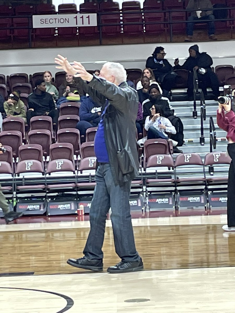 Michael Kay tweet media