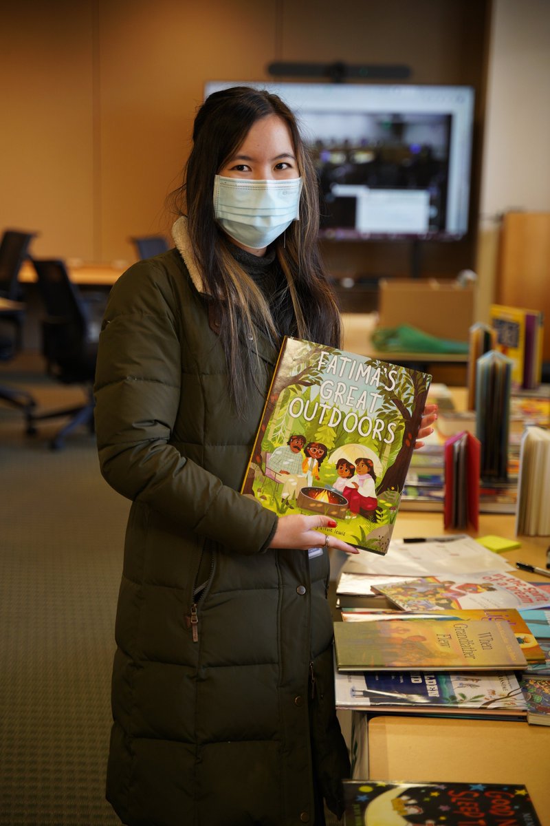 It's always a pleasure to see <a href="/OregonLibraries/">Oregon Library Assn</a> at the Capitol. Last week, my office participated in their Legislative Day book donation event, dedicating this book to <a href="/BeavertonLib/">Beaverton City Library</a>. Libraries provide myriad community services beyond books, and we all benefit by supporting them.