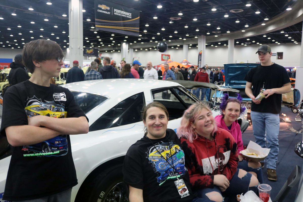 DRIVE One TechCenter tweet media