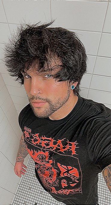 MySpace https://t.co/31b4yafhGu