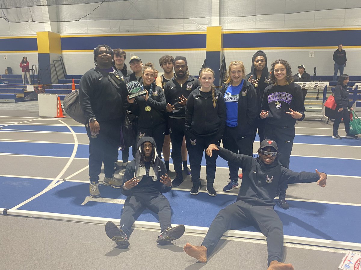 DefiCollegeXCTF's tweet photo. Multiple season PR’s, gutsy races, and points all around from the team today. Nothing more one can ask from a program! Things are looking bright for outdoor💪 https://t.co/udWI4ORNt4