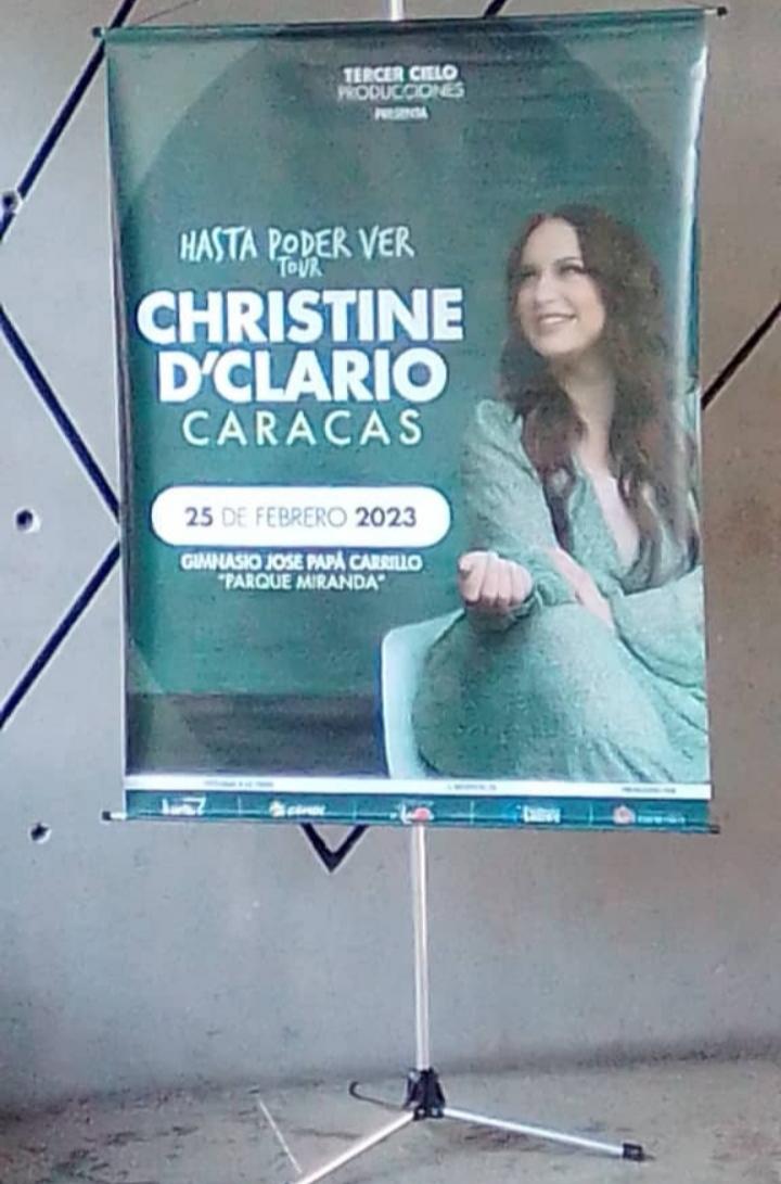 <a href="/lAlcaldiasucre/">AlcaldíaSucre</a> <a href="/SucreSedat/">SEDAT Alcaldía Sucre</a> <a href="/PolisucreOficia/">Policía Municipal de Sucre / Miranda</a> dónde están las autoridades del municipio Sucre? Son las 10:00 AM y todavía sigue en pie este evento causando molestias a nuestros vecinos, y de esta forma violando la "Ley de convivencia ciudadana".