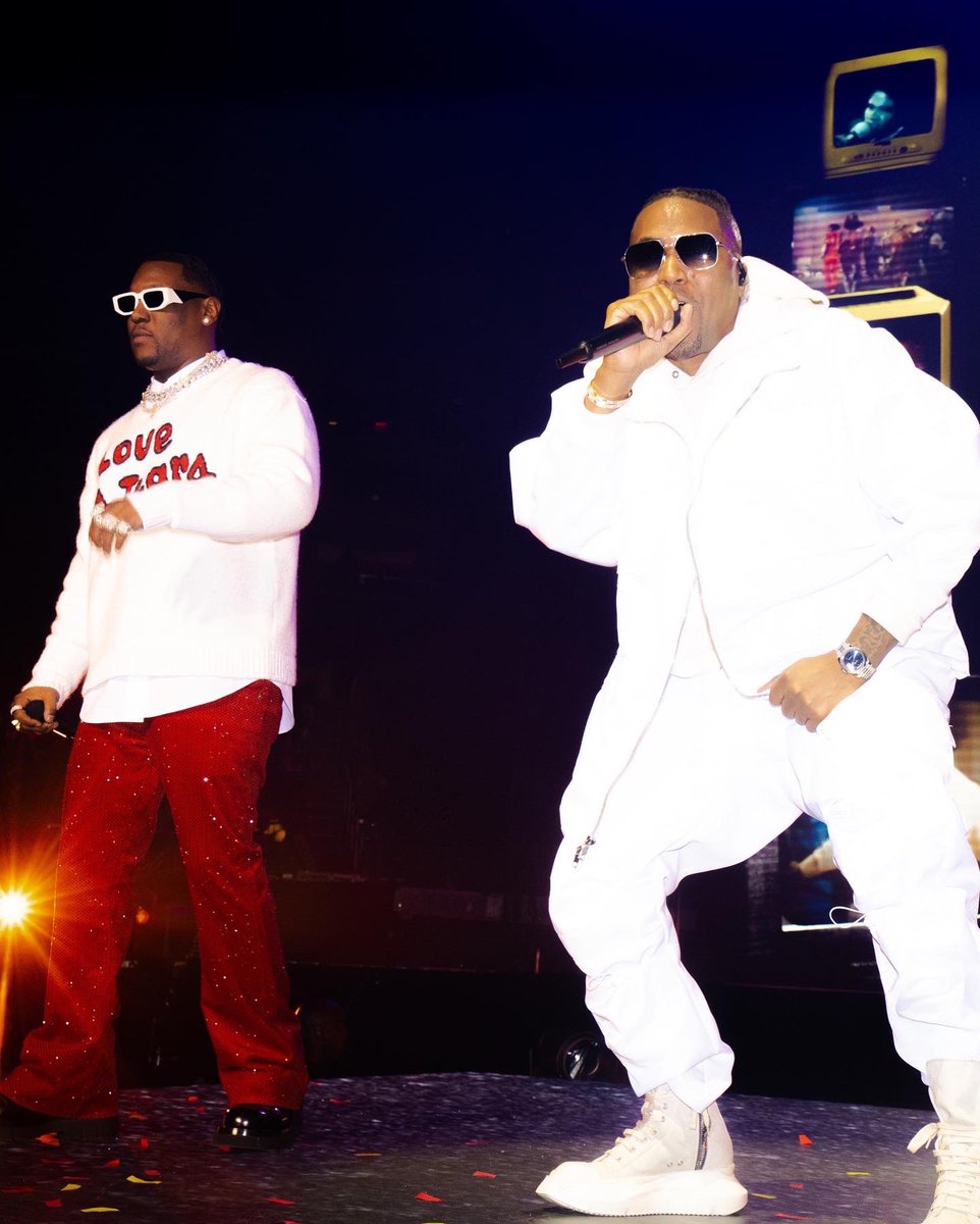 Hit_Boy's tweet image. Nas performed like 20 joints i produced at a sold out Madison Square Garden last night. SALUTE to everybody who was at the  Kings Disease trilogy concert 🤯