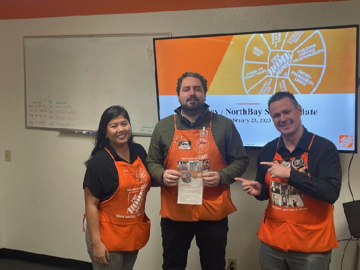 It's great to be able to recognize these Design Consultants for their amazing support in the stores. Lima and Keven great job in sporting the store in D49 and 295.