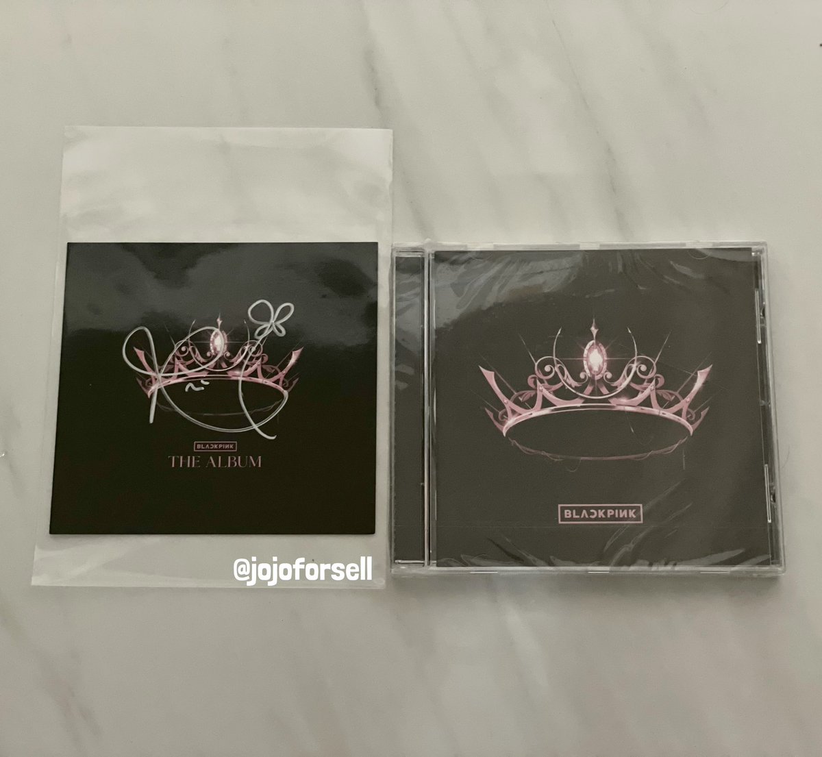 jojoforsell's tweet photo. ไซน์สดโรเซ่พร้อมอัลบั้ม
The Album US - CD
✨ไม่แกะ ไม่มีตำหนิ

1,500 รวมส่ง 
#ตลาดนัดบพ #ตลาดนัดblackpink https://t.co/cv3NXBGiqB