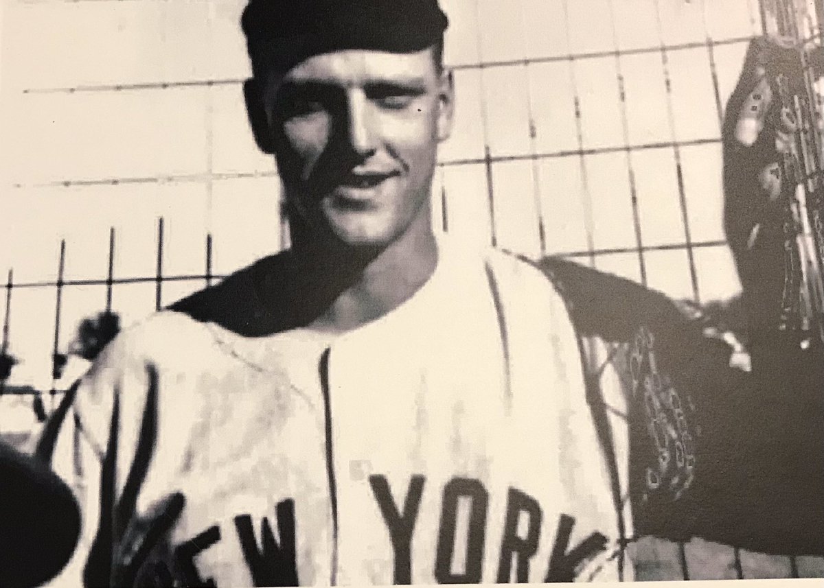ncbaseballmuseu's tweet photo. Roger Maris at #flemingstadium on October 15,1961 in Wilson,NC before a Home Run Derby with Harmon Killebrew and Jim Gentile. @Kurkjian_ESPN @pgammo @dougglanville @AaronBoone https://t.co/se7eLtiGUa
