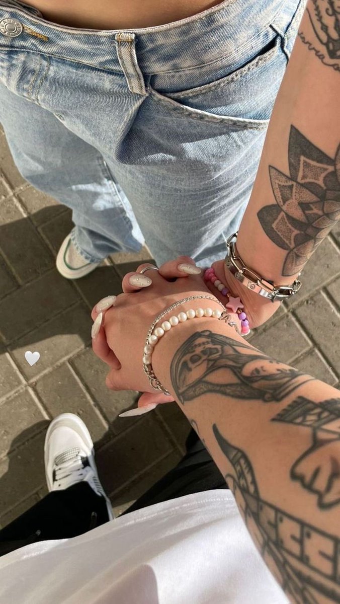 A P A I X O N A D U (@1millonmikee) on Twitter photo 