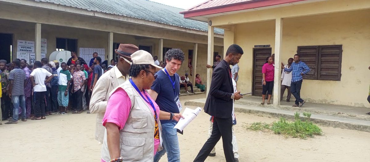 Reachoutreo's tweet photo. Elections are the expression of the aspiration of a people through the ballots. Nigerians expressed this today and I am happy I was part of an International Elections Observation Mission thanks to @IRIglobal &amp; @NDI.
#teamwork
#SheBuildsPeace https://t.co/CWcbKJKpvI