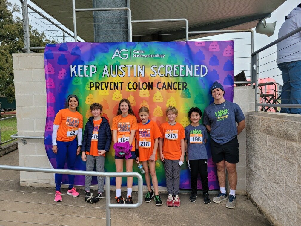 This morning our @LeeRoadrunners Running Club participated in the @GYRIGaustin run. We got some @MarathonKids miles in while raising money for a good cause! @ColonCancerCoal @AISD_HPE #getyourrearingear #marathonkids