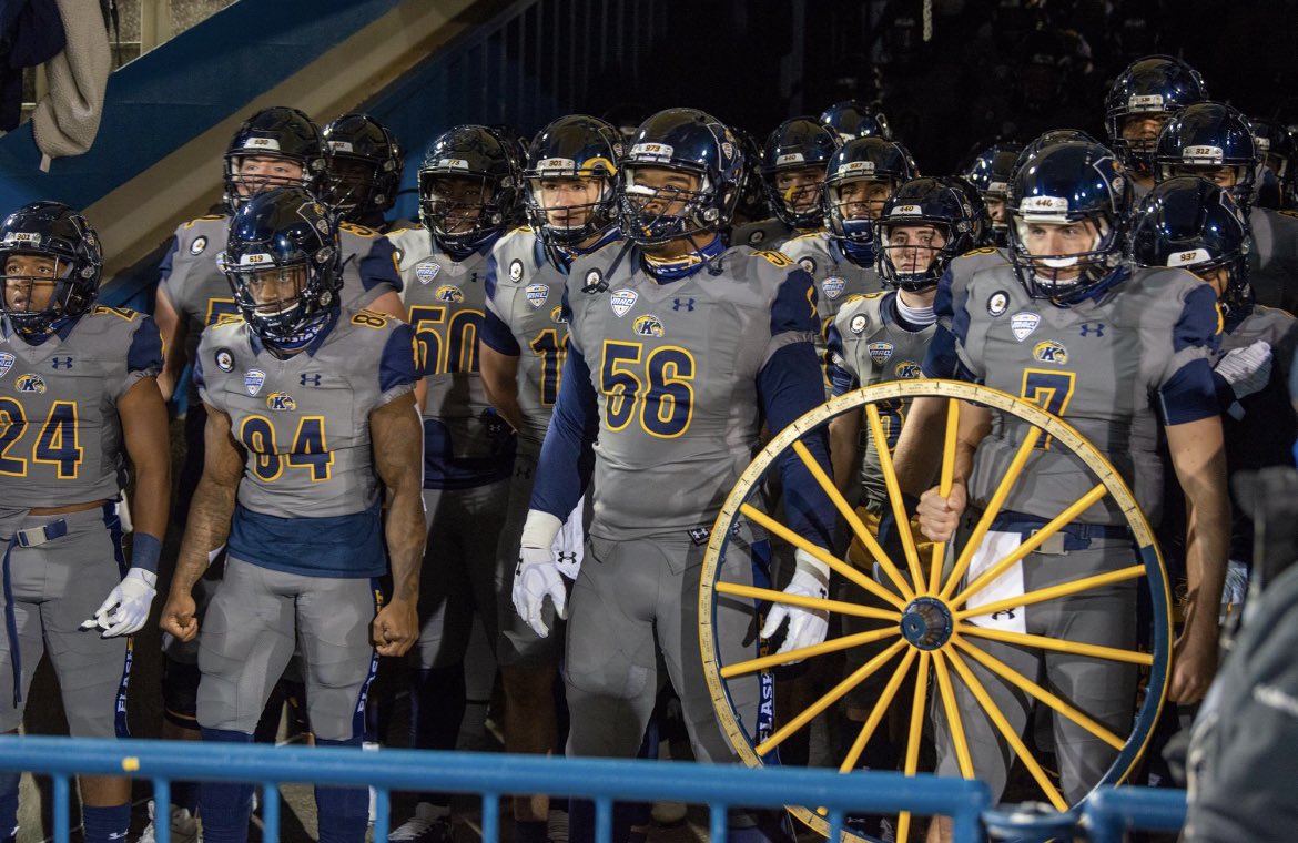 Blessed to receive an offer from Kent State University #AGTG <a href="/JermainCrowell/">Jermain Crowell</a> @Drog_23 <a href="/AllenTrieu/">Allen Trieu</a> <a href="/CoachNickFaus/">Nick Faus</a> <a href="/TheD_Zone/">The D Zone</a>