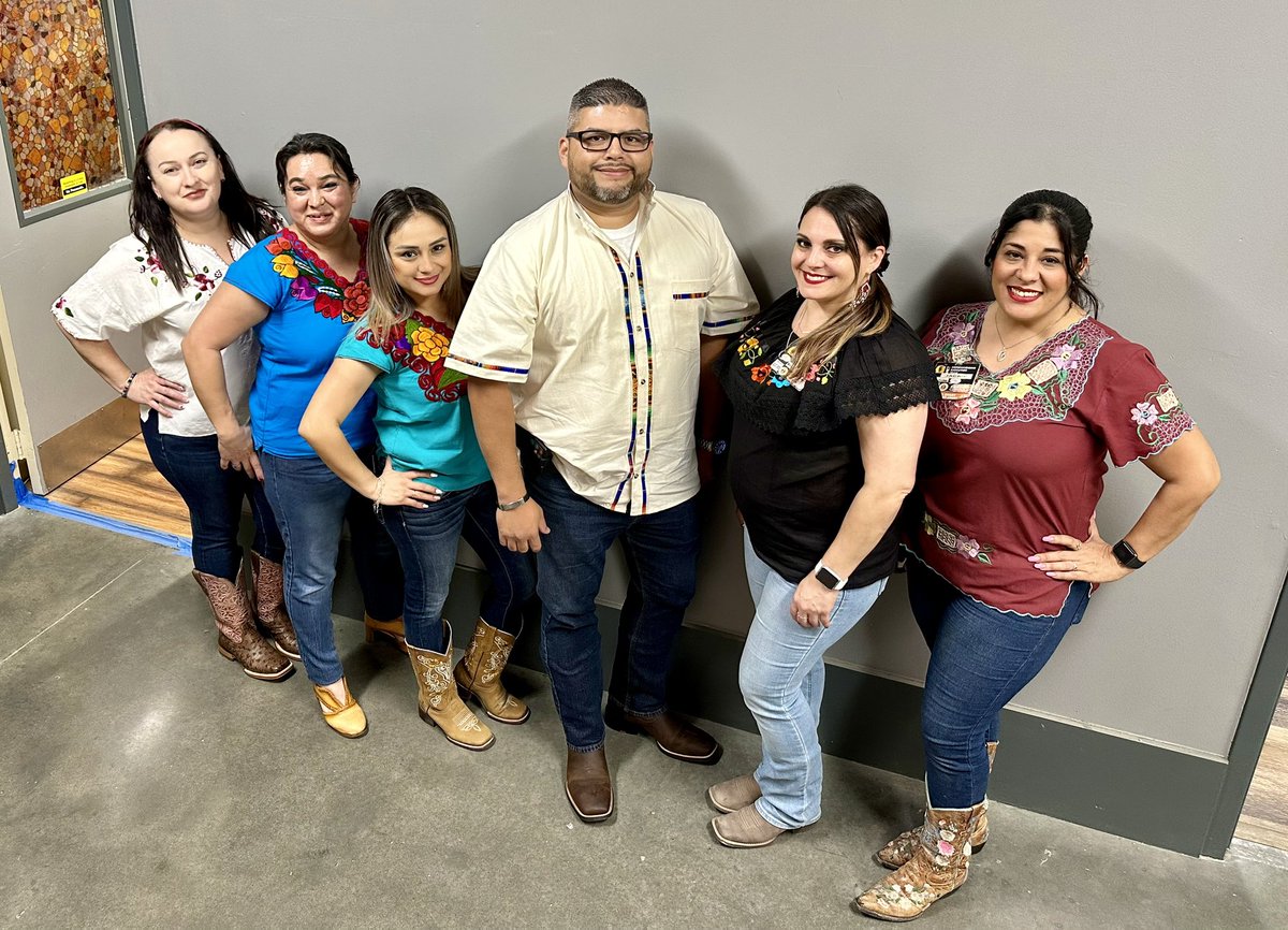 Rhonda Met_6984 tweet media