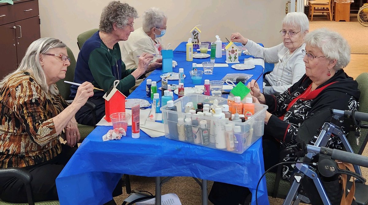 WCrossing's tweet photo. We are ready for Spring! We thought that if we painted bird houses, it would come sooner! #trilogyliving #whyitrilogy https://t.co/lm1mDA6bPX