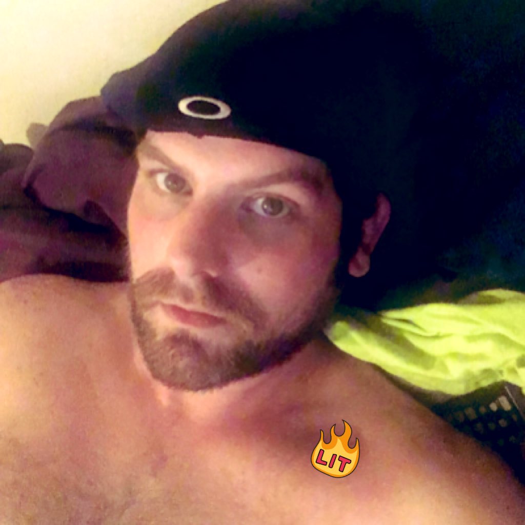 Sayheybrobrian's tweet photo. #NewProfilePic https://t.co/X5wqgwMRlu