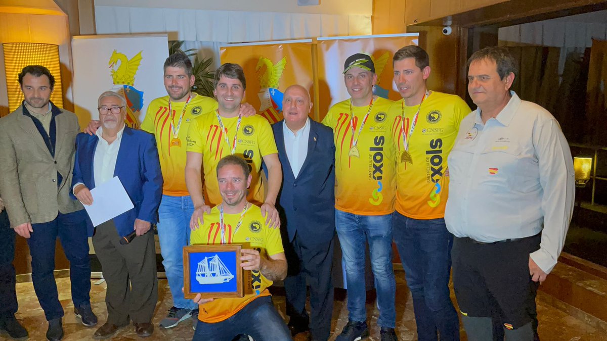 DiarideBadalona's tweet photo. El badaloní @quimarque ha quedat Campió d’Espanya en el XVII d’Embarcació Fondejada amb l’equip Club Nàutic Sant Feliu de Guíxols.
També es classifica pel Mundial de França 2024. https://t.co/c1UWdLQkpK