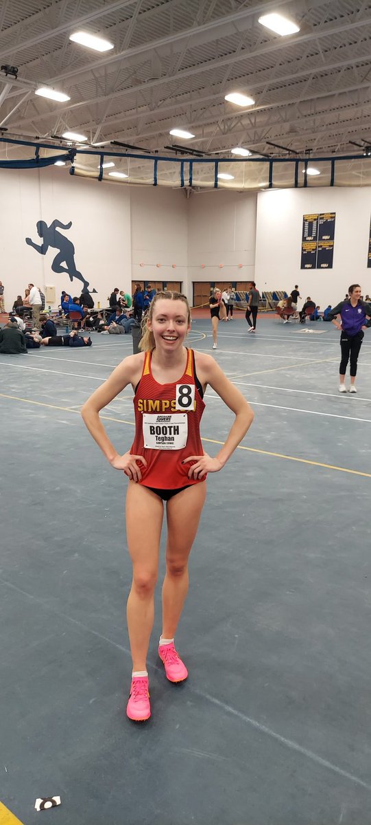 Teghan Booth's hot streak continues! She runs 10:27.70 in the 3K to move up to number #4 all-time. Places 7th!