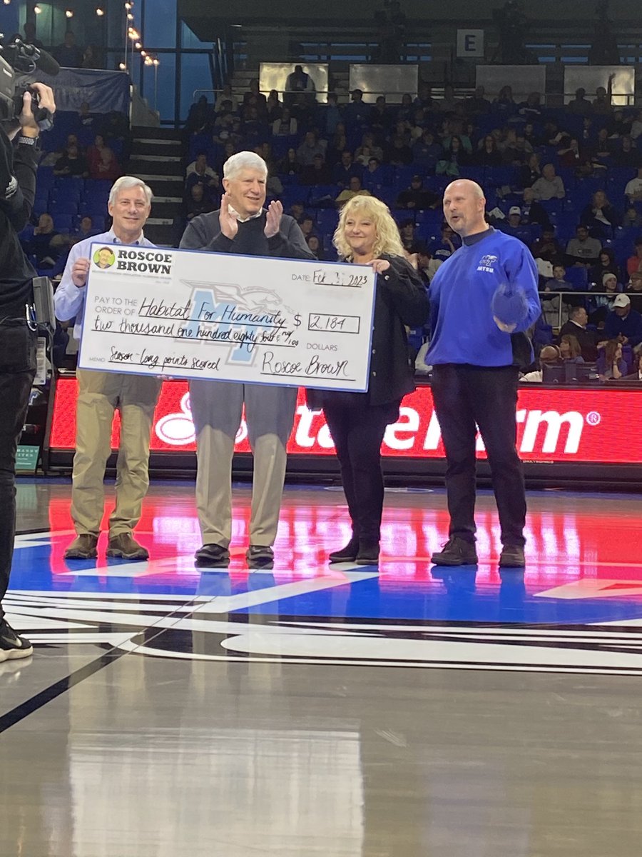 Roscoe Brown Inc. (@roscoebrowninc) on Twitter photo Thank you <a href="/MTAthletics/">Middle Tennessee Athletics</a> for the opportunity to present our donation to @Habitat_MidTN #hometownTeam #MTSU #habitatforhumanity Thank you <a href="/MTAthletics/">Middle Tennessee Athletics</a> for the opportunity to present our donation to @Habitat_MidTN #hometownTeam #MTSU #habitatforhumanity