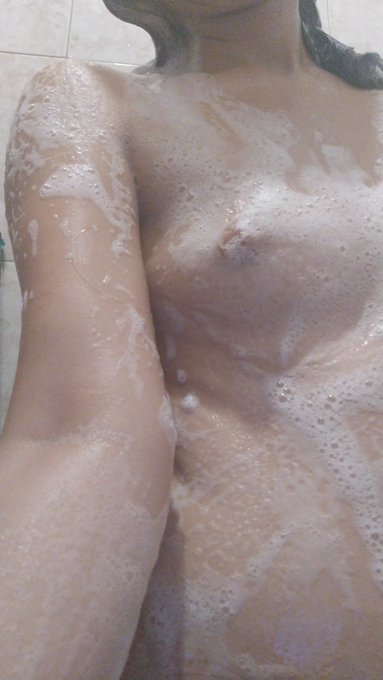 Take a shower with me enter my onlyfans https://t.co/Mfer2S9RsI<a href="/tag/porn"class="tags"><span>#porn</span></a><a href="/tag/pussy"class="tags"><span>#pussy</span></a><a href="/tag/xxx"class="tags"><span>#xxx</span></a><a href="/tag/calientavergas"class="tags"><span>#calientavergas</span></a>
