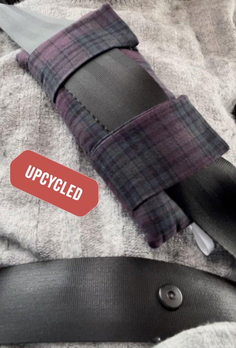 Upcycled seatbelt cushion back in stock sewnforyoudesigns.co.uk 
🚘 Seatbelt cushions fit around the seatbelt and protect the area of surgery to the chest or abdomen. #madtectomy #breastcancer #heartsurgery #hysterectomy #mhhsbd #UKGiftAM