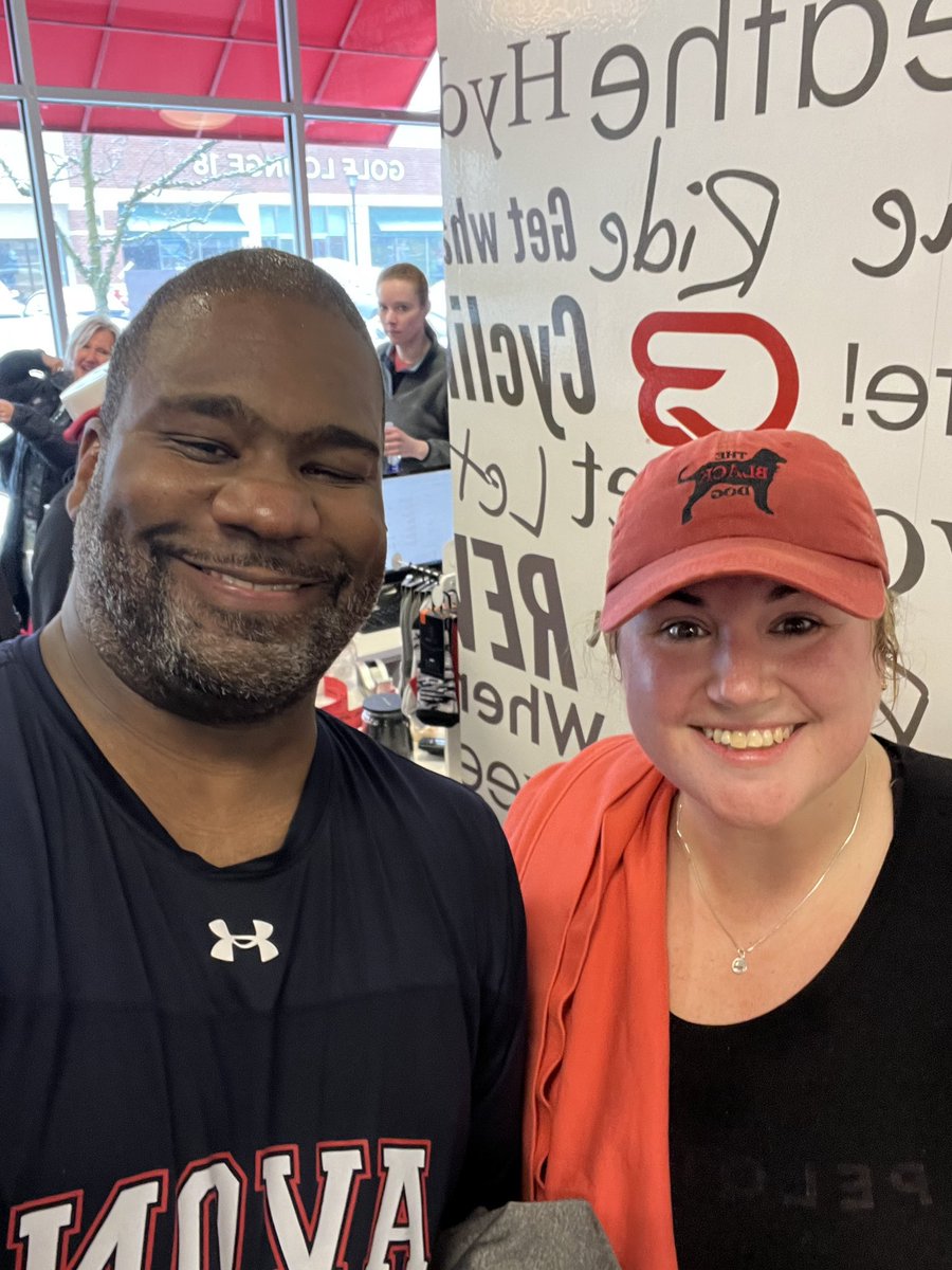 Ms. Wallace tweet media