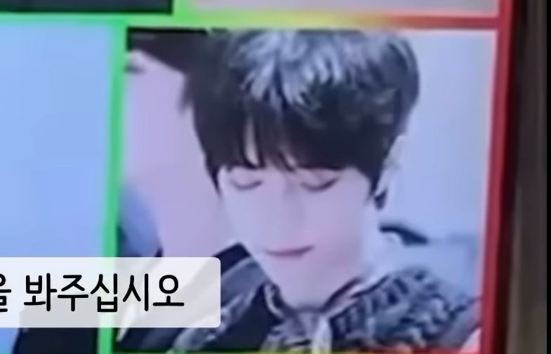 cbgstwt's tweet photo. one of the student from suwon academy included a photo of beomgyu and hueningkai 

Q: “whats the reason men with a puppy-like face are the best?”

“the last person doesn’t have a puppy-like face but he’s cute so i put him in” 

🔗https://t.co/r0Ue20fubZ

 #BEOMGYU #범규 https://t.co/qmnhgoKH8q