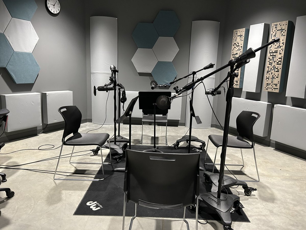 Amy Roebke tweet media