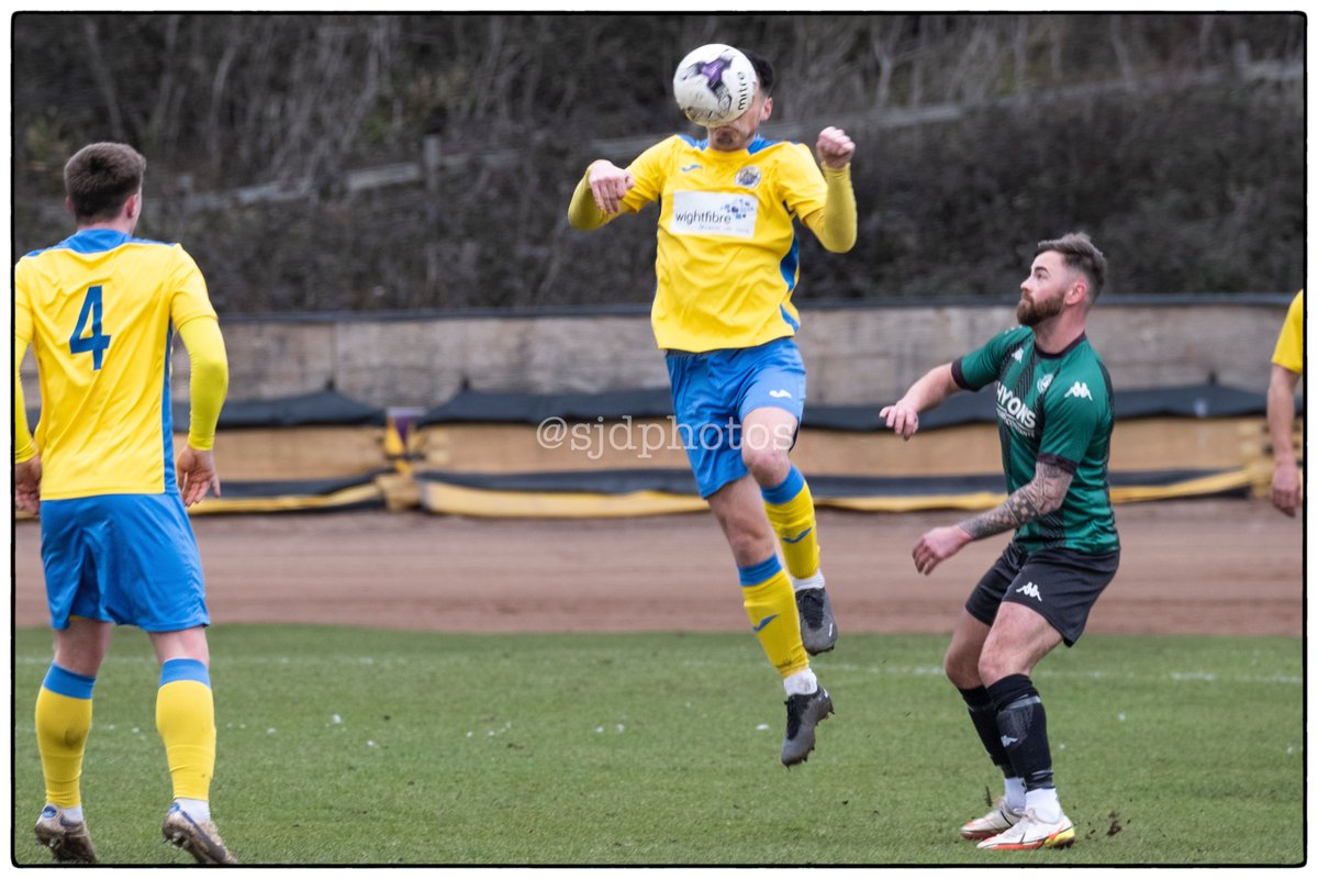 SjdDear's tweet photo. A 4-0 win Brightens a dull February day for @Newport_IW_FC versus @AndoverNSfc  @islandecho @HampshireFA @EnglandFootball @AMAsportsphoto @hmdrudge @newportFan123 https://t.co/tiBBuYHxFn