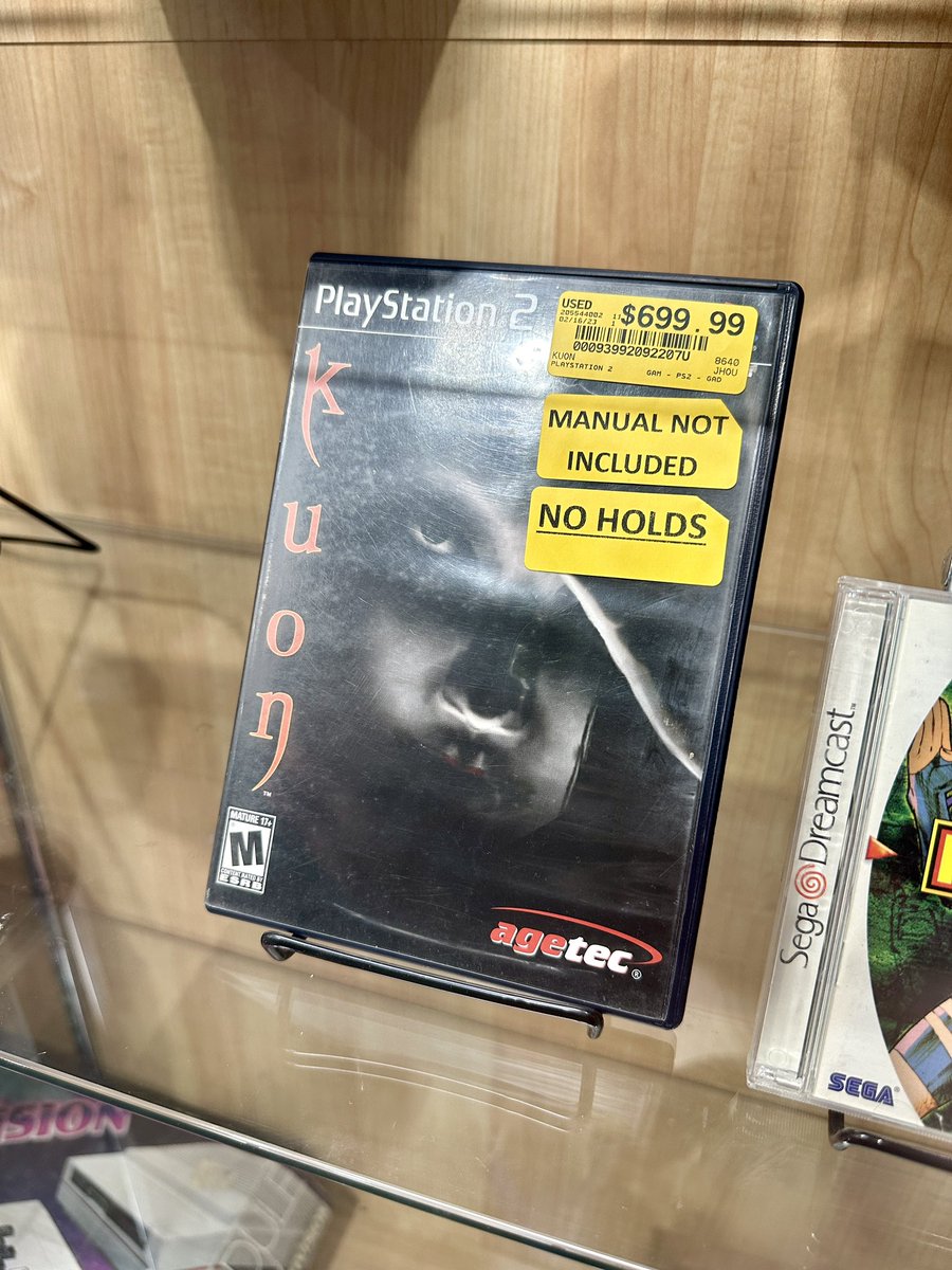 candykaiju's tweet photo. Can’t believe I found Kuon in the wild! https://t.co/wDH7qvGbJk