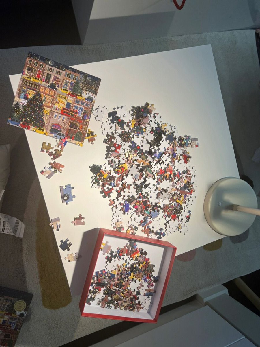 hanth22's tweet image. It's a good choice to play when you can't sleep☺️