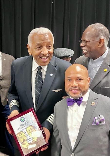 ChiGammaGamma's tweet photo. Captain Brother Anthony โTonyโ Holder received the Wright Brothers Master Pilot Award from the FAA today, Saturday, February 25, 2023 at Aviation Community Cultural Center in
Atlanta.
#ChiGammagamma #XGG #theeliteoftheelite #themotherpearl #Alphachapter https://t.co/rzVQt83xnQ