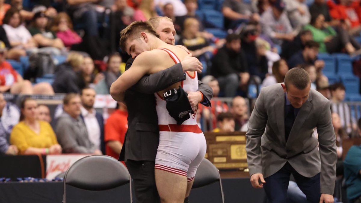 Mac Moore tweet media