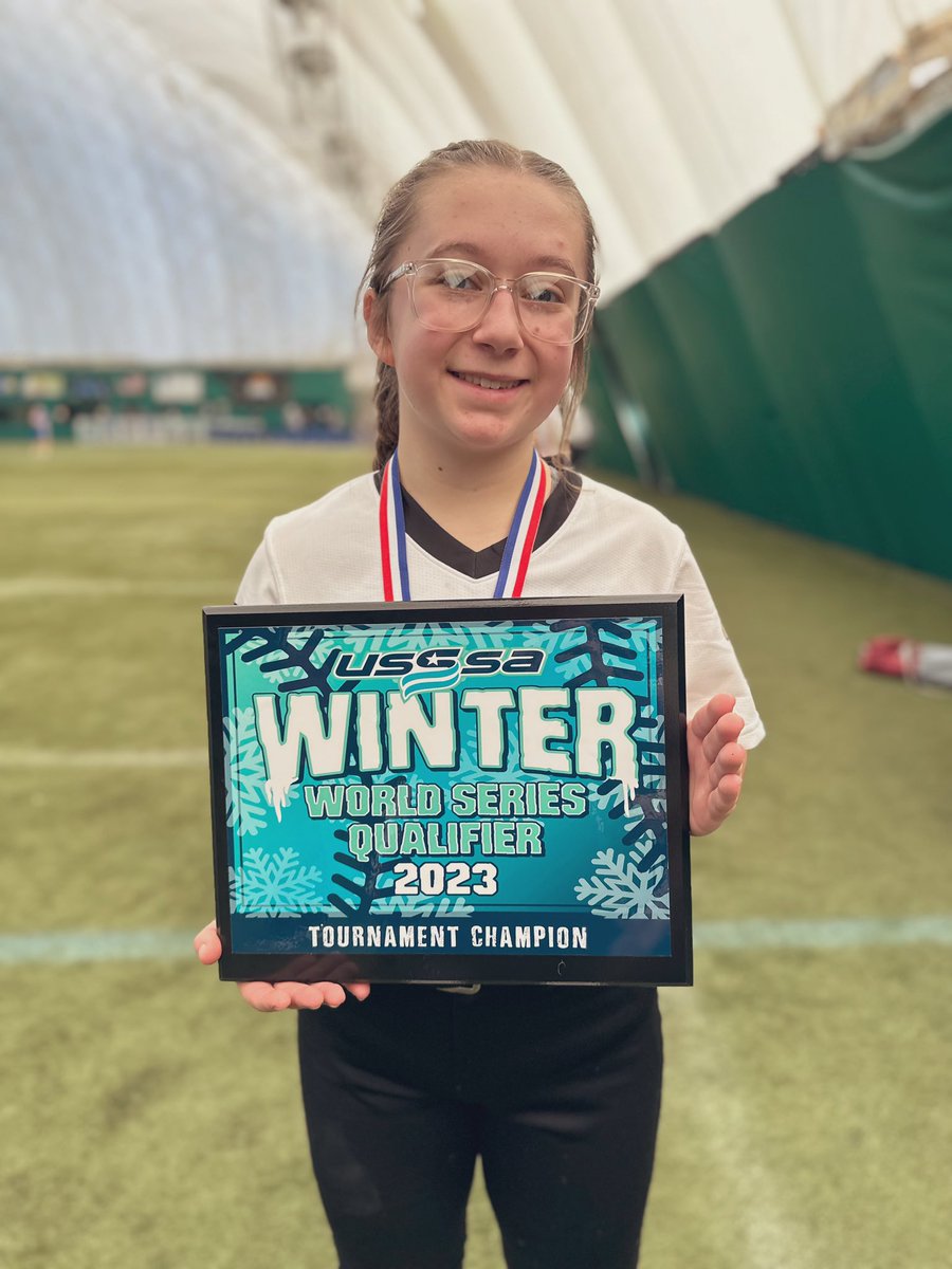 KiraRoark03's tweet photo. Had a great day at the @USSSA Snowshoe Tuneup! So proud of our @sccswat team for going 4-0 and winning the tournament! Stats:
11 IP
14 Ks
4 H &amp; 1 R 
@LauraHeberling @bridgetorchard @CoachFoyeFDU @LegacyLegendsS1 @SoftballDown @TopPreps @CoastRecruits @VilleSoftball @GoCoacher https://t.co/5LOt3TW4j7