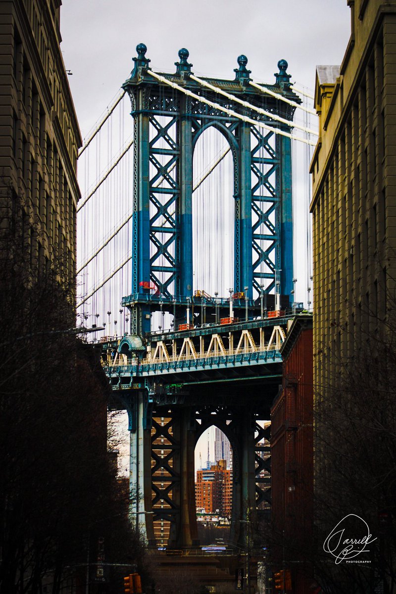 Brooklyn is just incredible. #canon #newyork #ilovenewyork #shotoncanon #photographer #newyorkcity