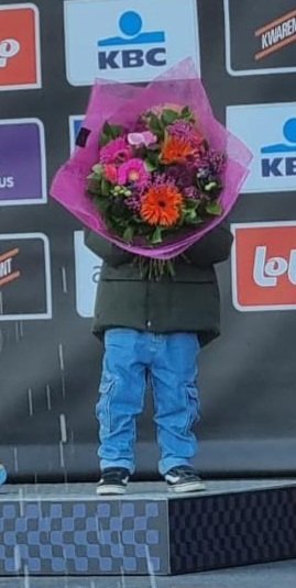 AEGodschalk's tweet photo. Walking flowers @LAPORTEChristop Podium @OmloopHNB @DylanvanBaarle #OHN23 https://t.co/9K757ag3cd