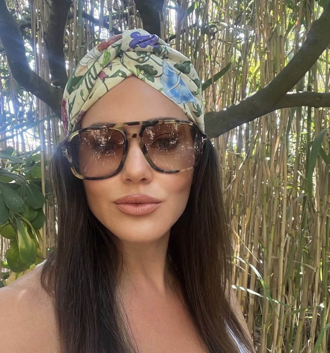 deirdre-beaubeirdra-on-twitter-no-money-no-family-16-in-the-middle-of